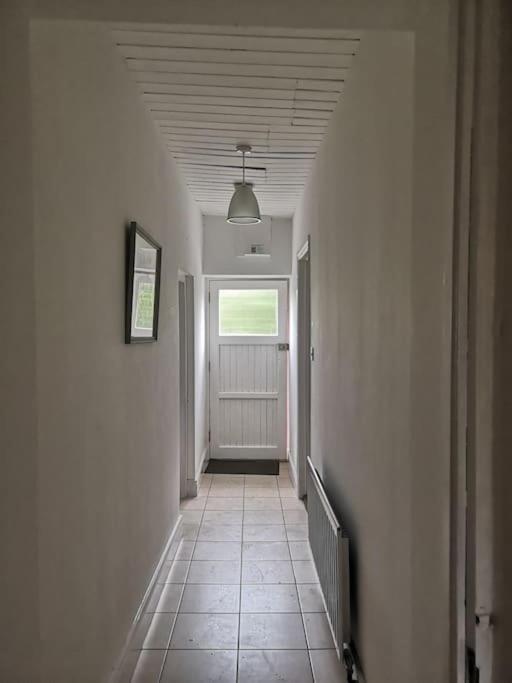 Butler'S Cottage, Letterkenny Bagian luar foto