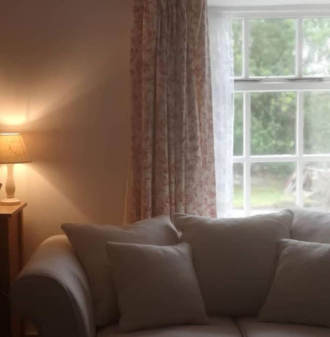 Butler'S Cottage, Letterkenny Bagian luar foto